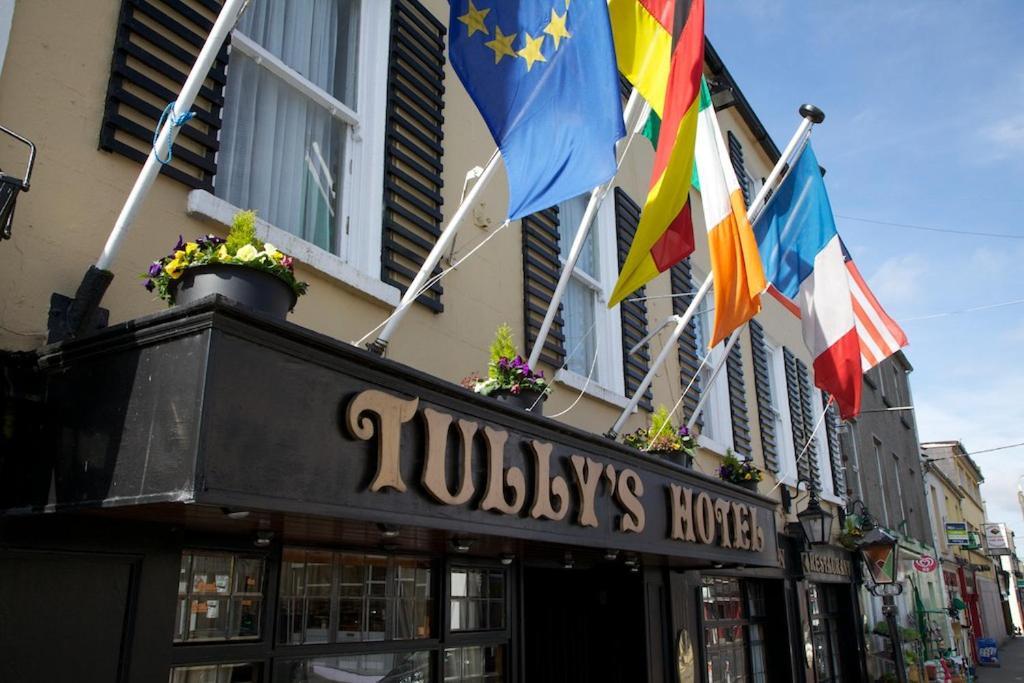 Tully'S Hotel Castlerea エクステリア 写真
