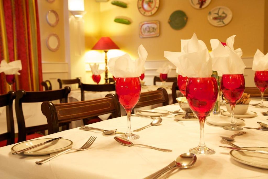 Tully'S Hotel Castlerea エクステリア 写真