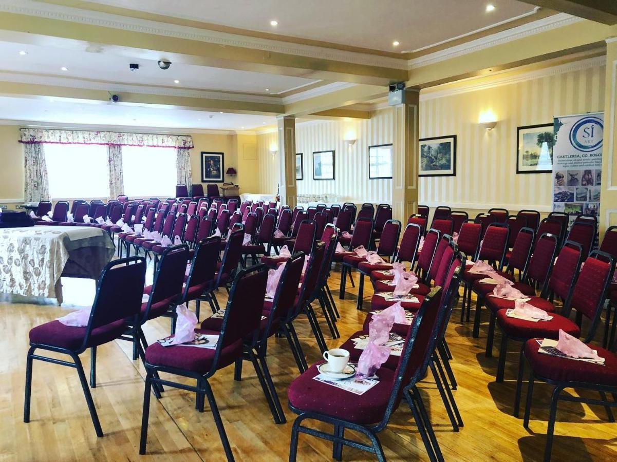Tully'S Hotel Castlerea エクステリア 写真
